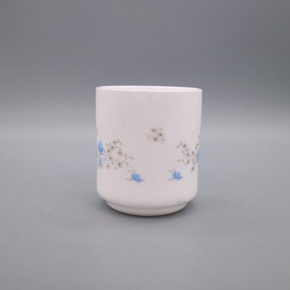 Vintage Arcopal France Romantique Coffee Mugs - Picture 5 of 9